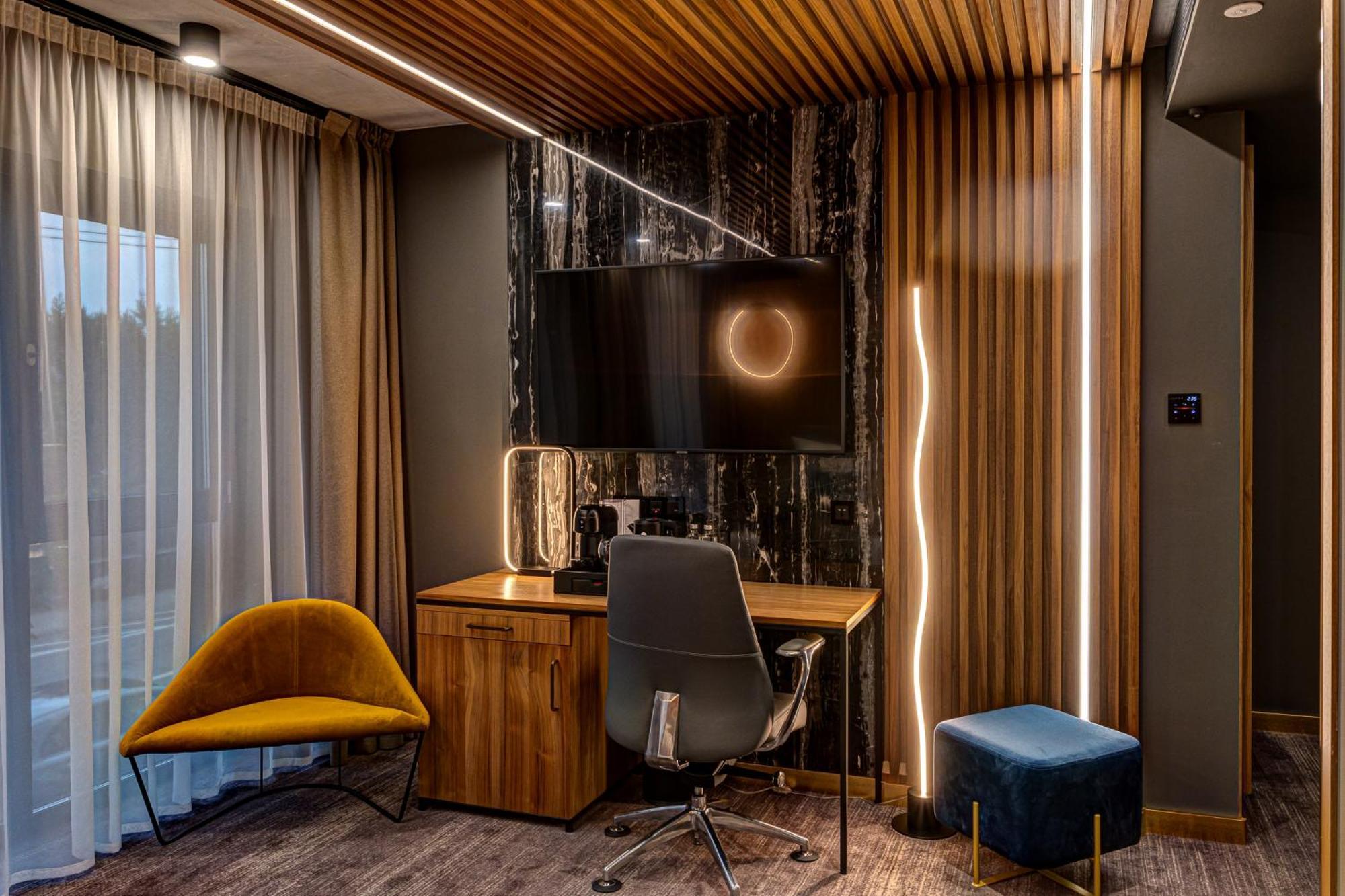 Hotel Vibre Cluj-Napoca Exterior foto A modern office
