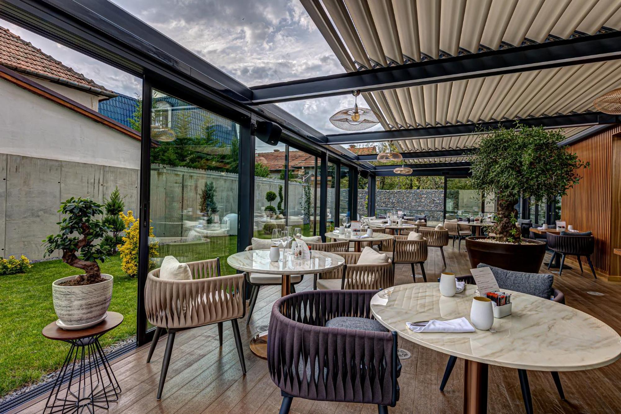 Hotel Vibre Cluj-Napoca Exterior foto Restaurant
